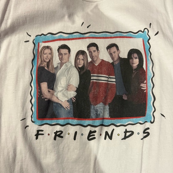 Friends shirt - Picture 3 of 4